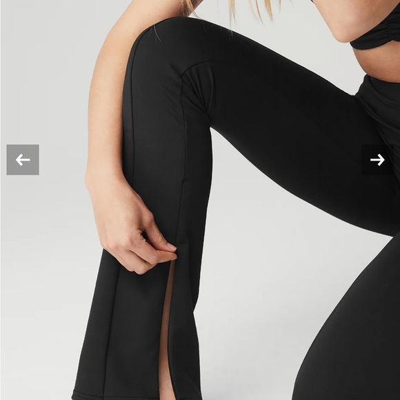 Alo High-Waist Zip It Flare Legging - Picture 3 of 8